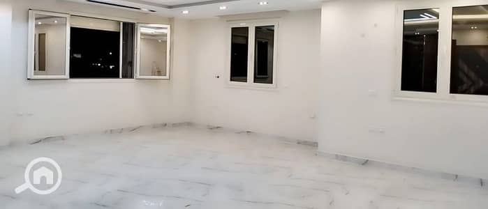 شقة 3 غرف نوم للايجار في الشيخ زايد، الجيزة - شقة ايجار في الحي التامن - الشيخ زايد
