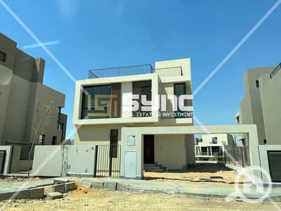 فیلا 4 غرف نوم للبيع في هليوبوليس الجديدة، القاهرة - فيلا للبيع في كمبوند Sodic East - استلام فوري سعر مميز جدا