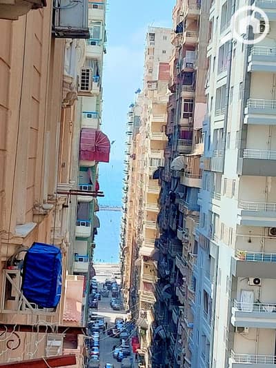 شقة 3 غرف نوم للبيع في ميامي، الإسكندرية - 3 غرف و 2 حمام ش العيسوى ميامى