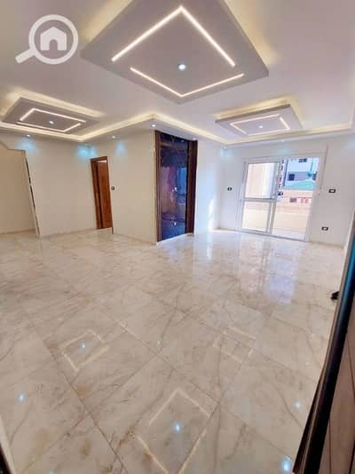 شقة 3 غرف نوم للبيع في ميامي، الإسكندرية - ميامي بير مسعود علبحر دور تاني رخصه