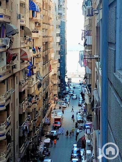 3 Bedroom Apartment for Sale in Miami, Alexandria - 3 غرف ورسيبشن جانبى من العيسوى ميامى