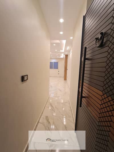 2 Bedroom Flat for Sale in Hadayek al-Ahram, Giza - WhatsApp Image 2025-08-18 at 10.00. 28 PM. jpeg