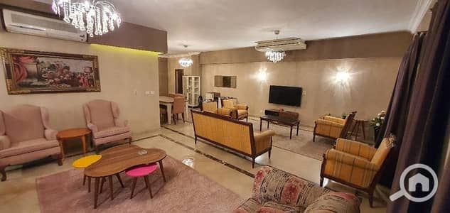 فیلا 3 غرف نوم للايجار في مدينتي، القاهرة - 136480267_893049308153986_1986190808897757704_n. jpg