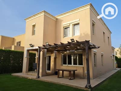 4 Bedroom Villa for Sale in New Cairo, Cairo - fb9865c0-abac-439c-a038-ee85e8e86c93. jpg