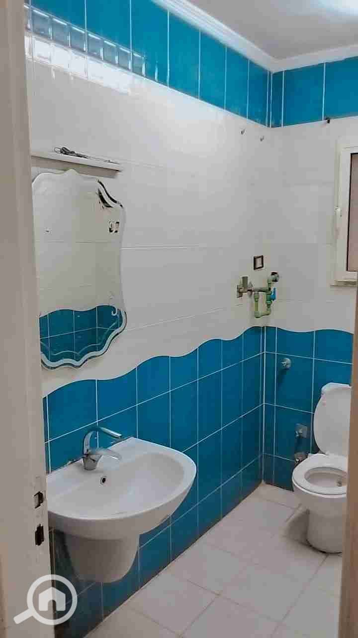 7 1000902928. jpg