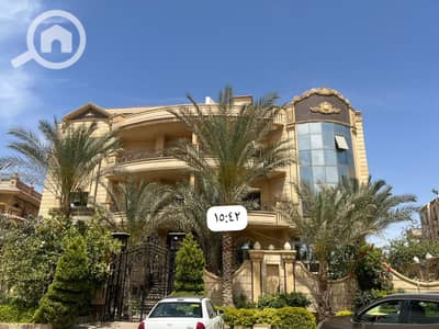 11 Bedroom Villa for Sale in New Cairo, Cairo - WhatsApp Image 2025-05-10 at 15.42. 36. jpeg