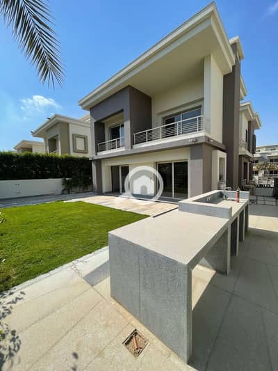4 Bedroom Villa for Sale in New Cairo, Cairo - IMG-20250716-WA0101. jpg 4 Bedroom Villa for Sale in New Cairo, Cairo - IMG-20250716-WA0101. jpg