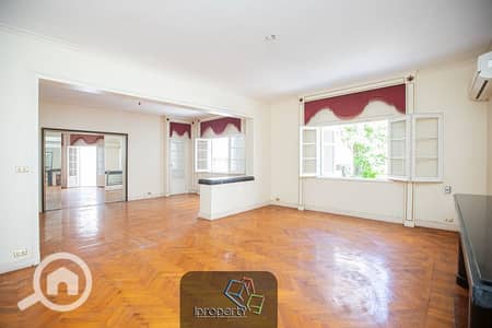 فلیٹ 4 غرف نوم للايجار في سابا باشا، الإسكندرية - 1. jpg