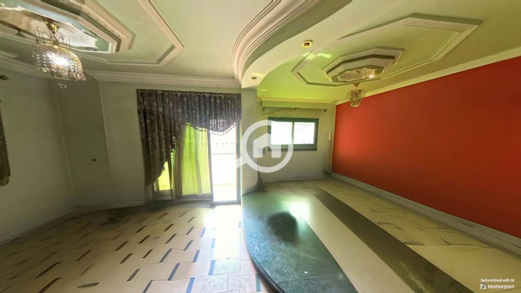 شقه 125م للتمليك جسر السويس امام مترو عمر بن خطاب –تطل علي نادي الداخل