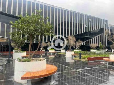 مکتب  للايجار في القاهرة الجديدة، القاهرة - IMG-20250804-WA0076. jpg
