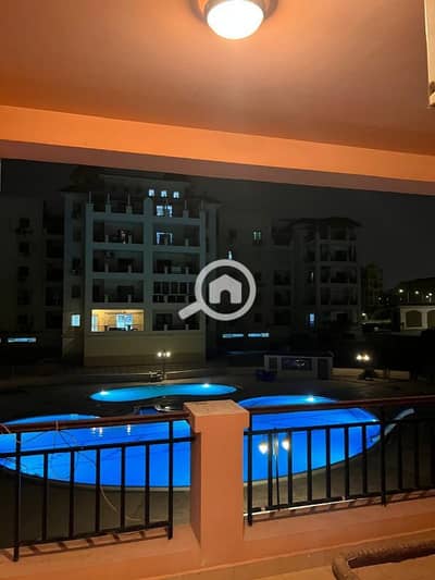 2 Bedroom Flat for Rent in 6th of October, Giza - شقة إيجار مفروش كمبوند دريم لاند على حمام السباحة