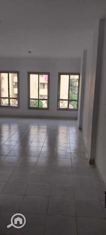 3 Bedroom Apartment for Sale in New Cairo, Cairo - وللبيع ١٠٨م في الرحاب مرحله تالته بجوار النادى والمولاتبسعر لقطه