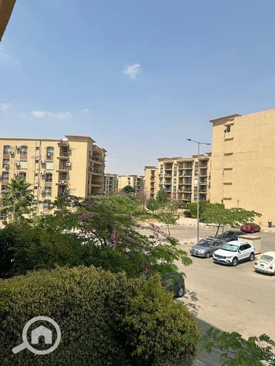 2 Bedroom Apartment for Sale in New Cairo, Cairo - للبيع ارخص شقه في الرحاب ٩٩م دور متكرر قريبه من الخدمات اسانسير