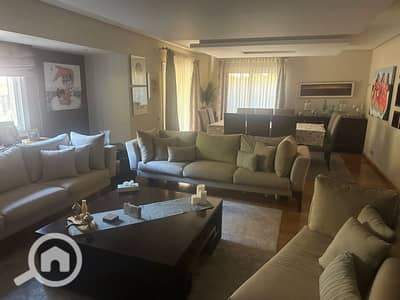 3 Bedroom Flat for Sale in New Cairo, Cairo - للبيع بسعر لقطه شقه كفيلا مصغرة ١٩٦م بحديقه ١٠٠م تشطيبات خاصه بالكامل