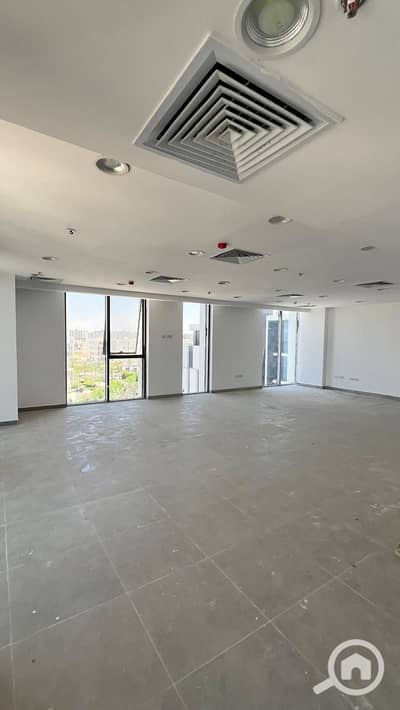 مکتب  للايجار في القاهرة الجديدة، القاهرة - IMG-20250812-WA0083. jpg