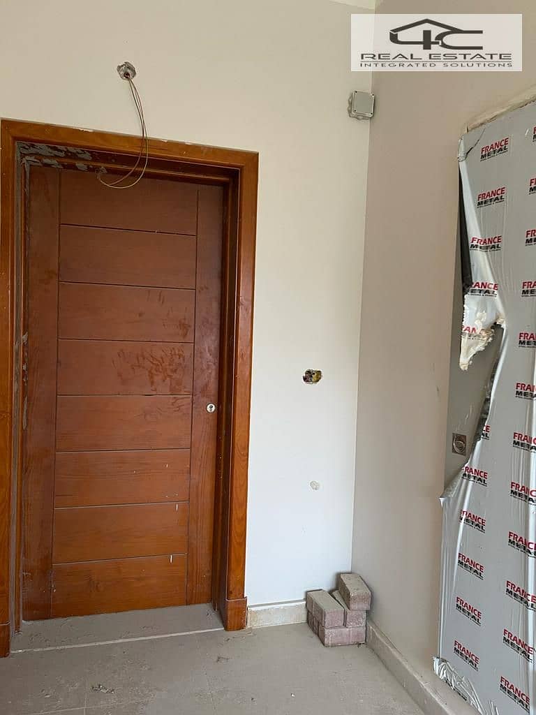 6 WhatsApp Image 2024-12-12 at 12.13. 35 PM. jpeg