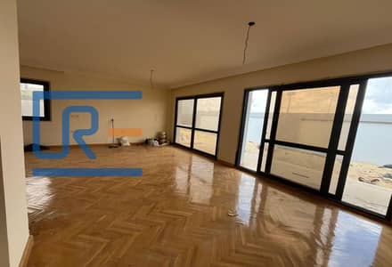 3 Bedroom Twin House for Sale in Sheikh Zayed, Giza - 9edaf7ab-8e76-4fef-aac3-ad7b627c1e73. jpg