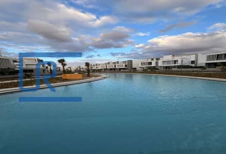 4 Bedroom Townhouse for Sale in 6th of October, Giza - b3db8973-b214-4685-ac63-f64c3fdd02f9. jpg