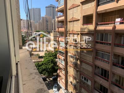 2 Bedroom Flat for Sale in Sidi Gaber, Alexandria - صورة واتساب بتاريخ 2025-08-06 في 13.58. 53_150f044f. jpg