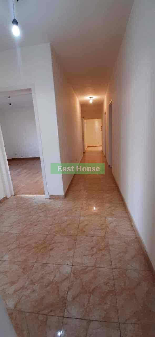 4 bd6e41b3-5aef-44c7-9e93-70bc67002218. jpg