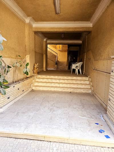أرض سكنية  للبيع في المقطم، القاهرة - عقارللبيع