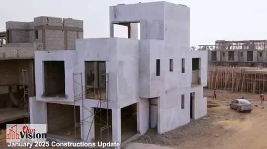 5 Bedroom Twin House for Sale in Sheikh Zayed, Giza - كومباوند بريڤي - جيتس وصلة دهشور توين هاوس - دايركت علي اللاجون 225 مت