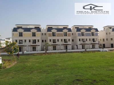3 Bedroom Townhouse for Sale in 6th of October, Giza - 5 (1). 1. jpg