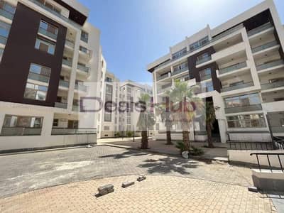 4 Bedroom Townhouse for Sale in New Capital City, Cairo - 528742786_697125506715842_3382999922856272350_n. jpg