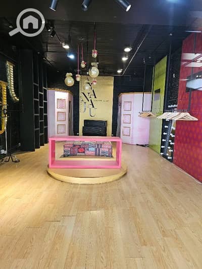 Retail for Rent in Sheikh Zayed, Giza - محل تجارى للايجار دور أول plaza34 mall الشيخ زايد