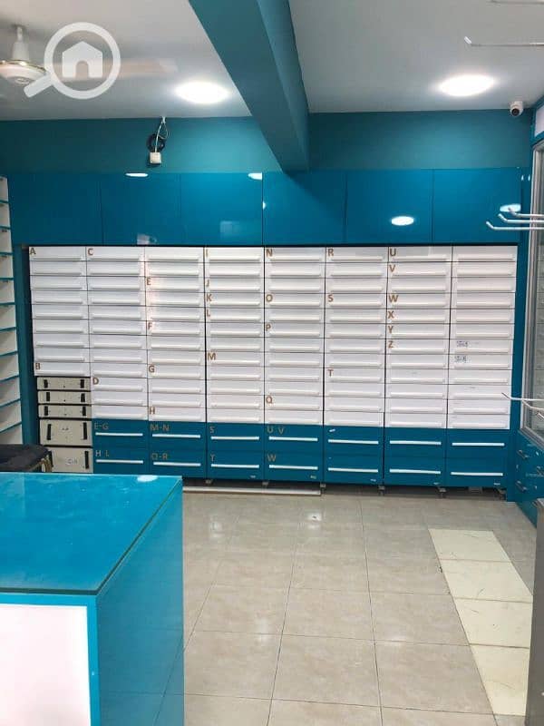 صيدلية للإيجار فى اكتوبر بجوار مجموعة من العيادات