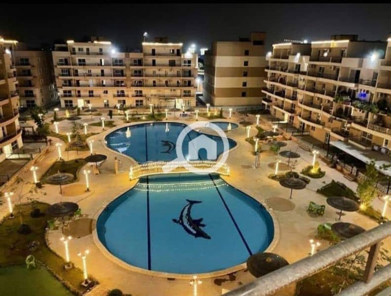 شقة للايجار بالمطبخ كومباوند بيل بيراميدز خلف المتحف المصري الكبير