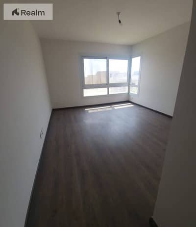 2 Bedroom Apartment for Sale in Sheikh Zayed, Giza - 494731443_670119332464714_6177909015572009435_n. jpg