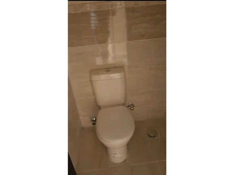 3 WhatsApp Image 2025-08-20 at 11.54. 08 AM. jpg
