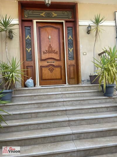 8 Bedroom Twin House for Sale in Sheikh Zayed, Giza - توين هاوس للبيع في كمبوند الياسمين الشيخ زايد مساحه الارض ٢٥٣ متر
