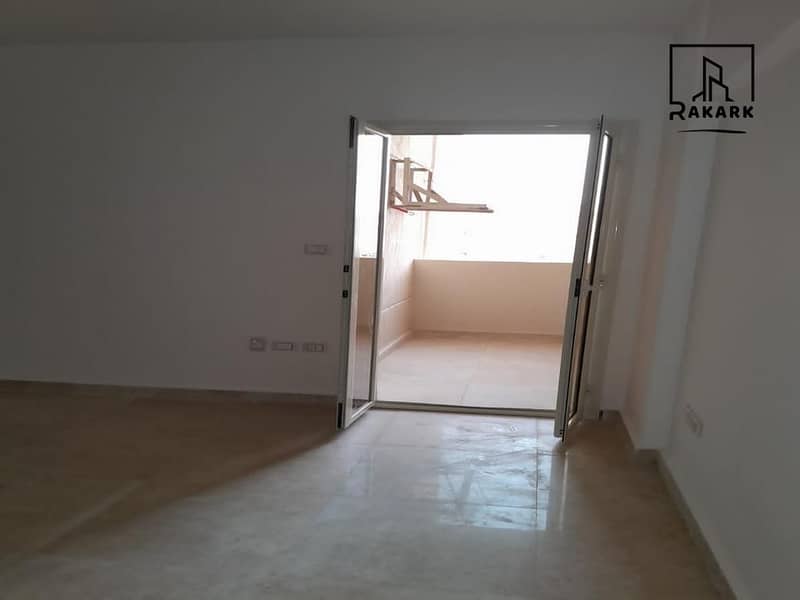 12 I12 (Copy). jpg