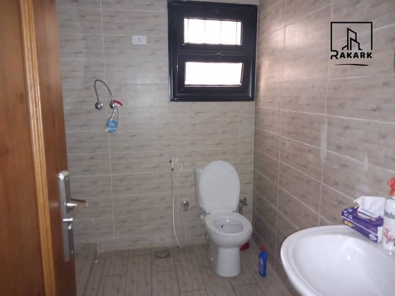 5 N4 (Copy). jpg