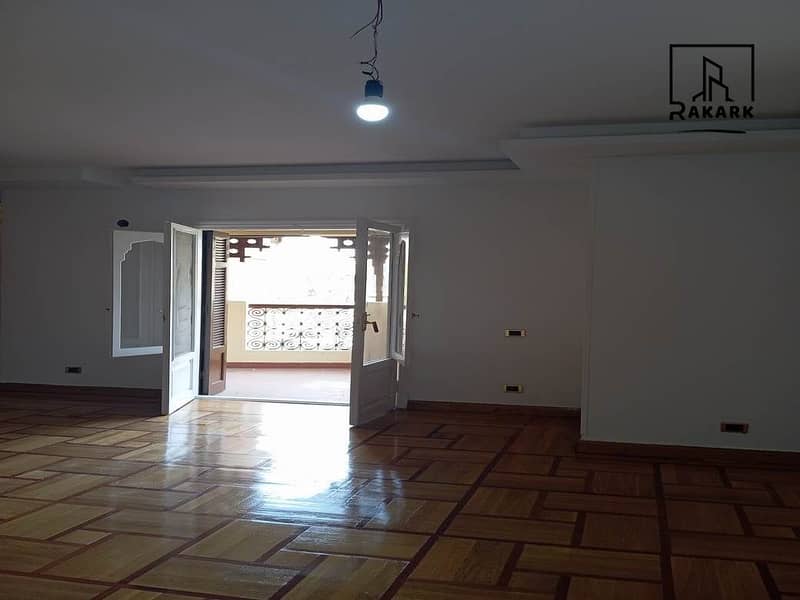 4 T4 (Copy). jpg