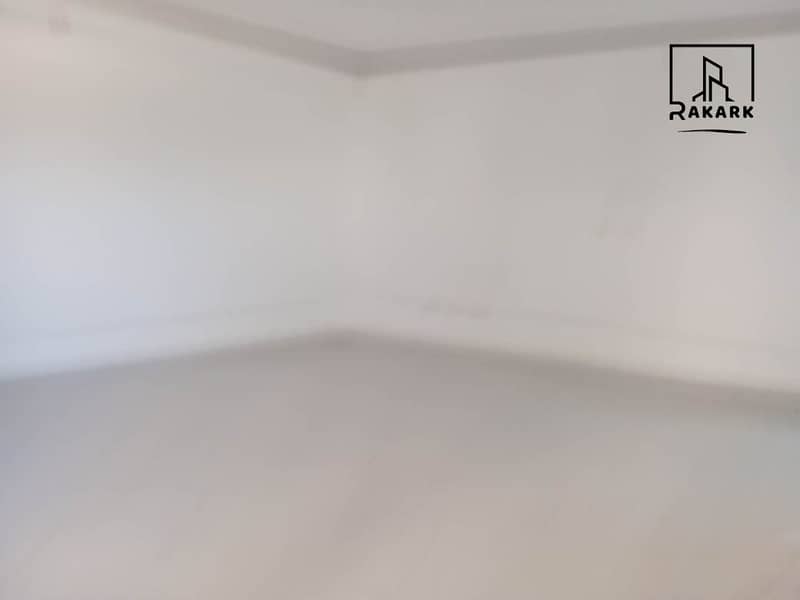 17 N16 (Copy). jpg