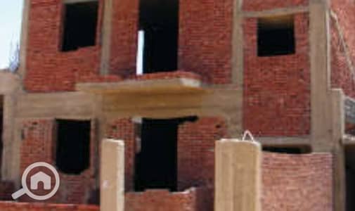 Residential Land for Sale in 10th of Ramadan, Sharqia - منزل تجاري بيه محلات على الشارع العام مج 31