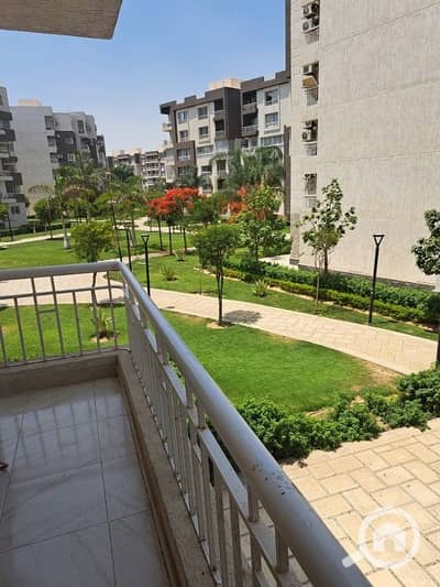 3 Bedroom Flat for Rent in Madinaty, Cairo - شقه ١٤٠م ايجار مفروش بمدينتي فيو وايد جاردن فرش ممتاز
