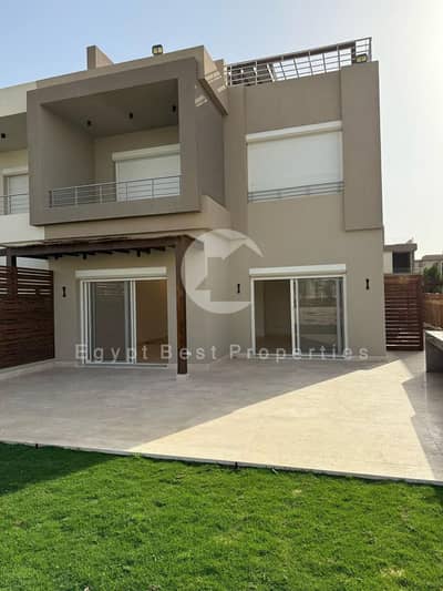توين هاوس 4 غرف نوم للايجار في الشيخ زايد، الجيزة - IMG-20250820-WA0089. jpg