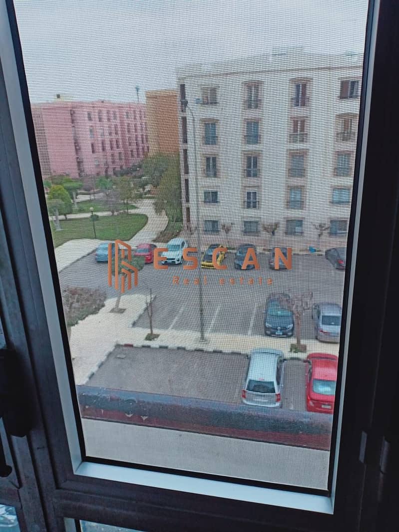 5 9. jpg
