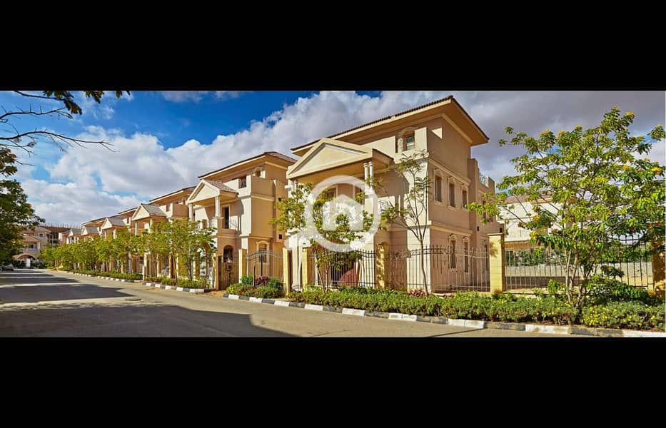 8 country-club-2. jpg