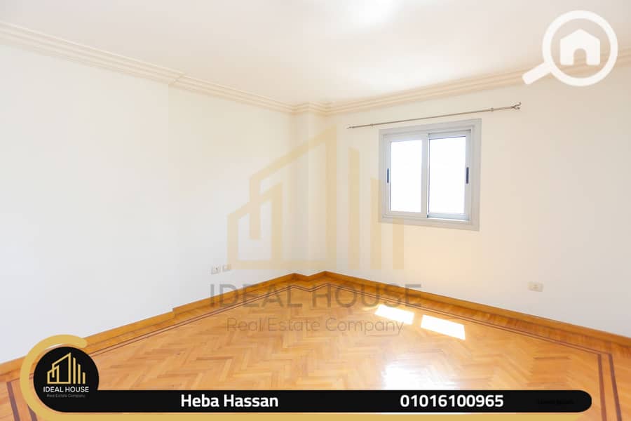 17 3G0A0255. png