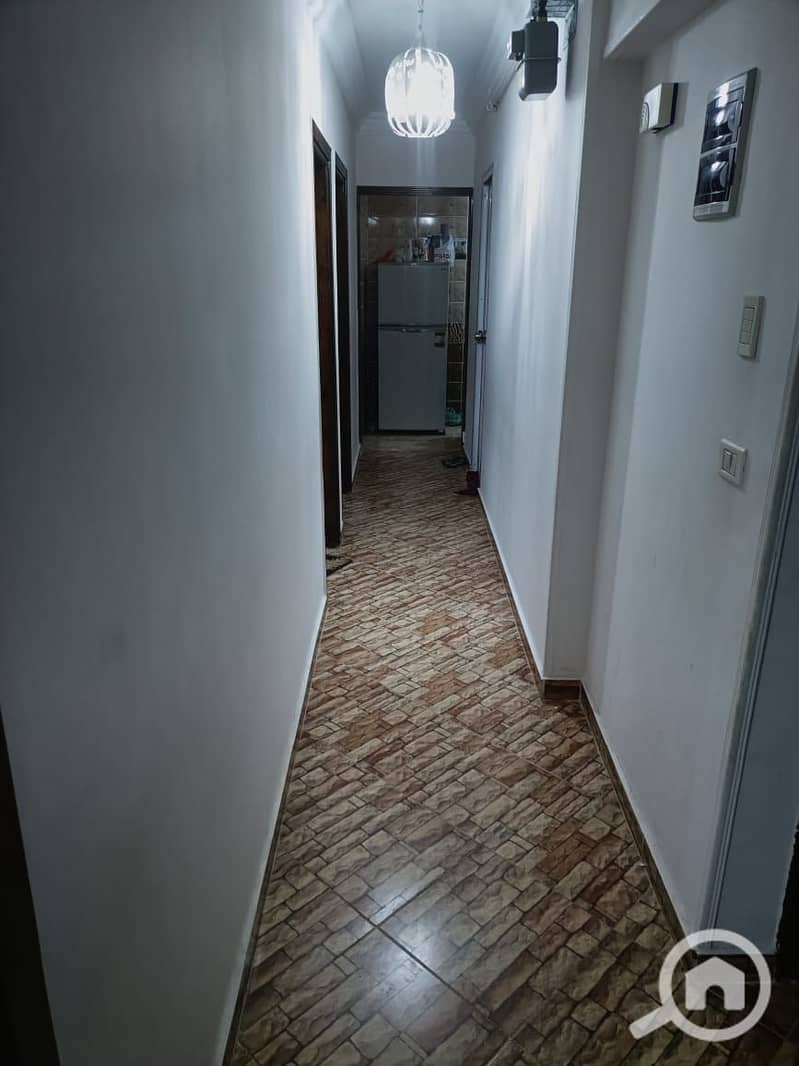 5 8fc1522f-f225-46fc-9a69-d3e2762c1e95. jpg