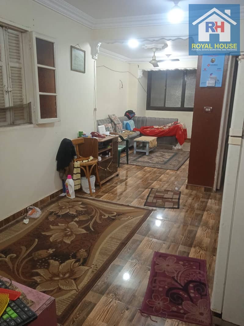 شقه 95م للتمليك شارع حسين مشابط من ابراهيم عبد الرازق عين شمس
