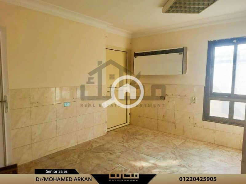 3 3cb61955-1bd4-47bc-a14c-7fe8c6b04751. jpg