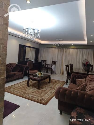 3 Bedroom Flat for Rent in New Cairo, Cairo - ارخص شقه مفروشه للايجار ٣ غرف نوم في الرحاب بجانب الخدمات