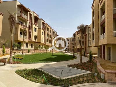 3 Bedroom Flat for Sale in 6th of October, Giza - 2020-08-16 (2). jpg