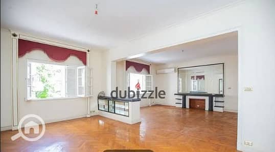 شقة 4 غرف نوم للايجار في سابا باشا، الإسكندرية - 330م بـ سابا باشا / خطوات للترام